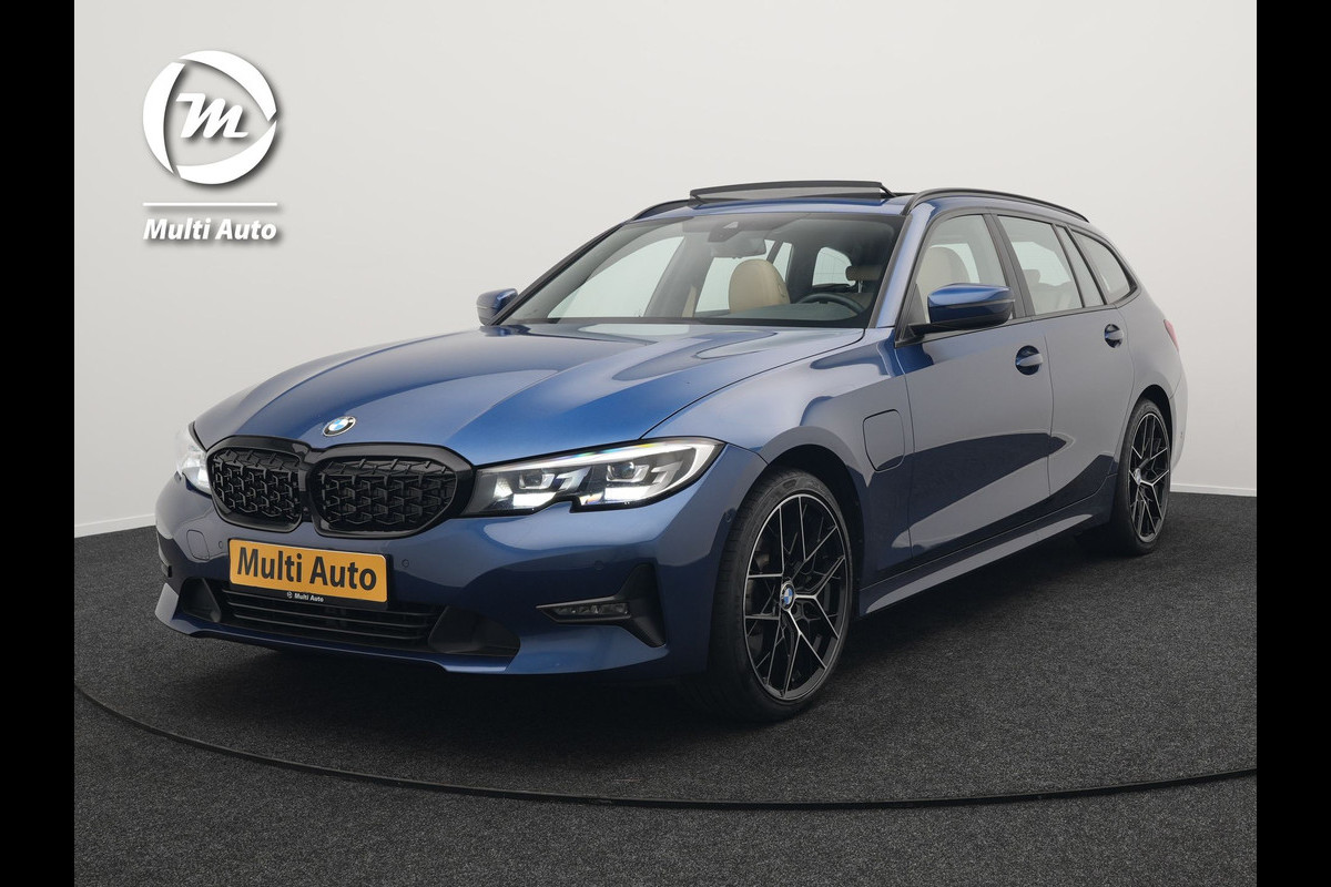 BMW 3 Serie Touring 330e Plug in Hybrid 293pk Dealer O.H | PHEV | Trekhaak Afneembaar | Panodak | Camera | 19" L.M | Apple Carplay | LED | Leder | DAB | BMW 3 Serie Touring 330e Plug in Hybrid 293pk Dealer O.H | PHEV | Trekhaak Afneembaar | Panodak | Camera | 19" L.M | Apple Carplay | LED | Leder | DAB |