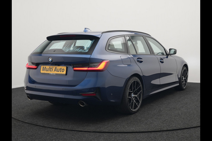 BMW 3 Serie Touring 330e Plug in Hybrid 293pk Dealer O.H | PHEV | Trekhaak Afneembaar | Panodak | Camera | 19" L.M |  Apple Carplay | LED | Leder | DAB |