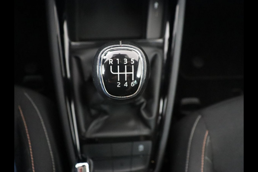 Škoda SCALA 1.0 TSI Ambition | Carplay | Parkeerhulp | Full LED | Dakspoiler | Cruise control | Airco DAB | Getint glas