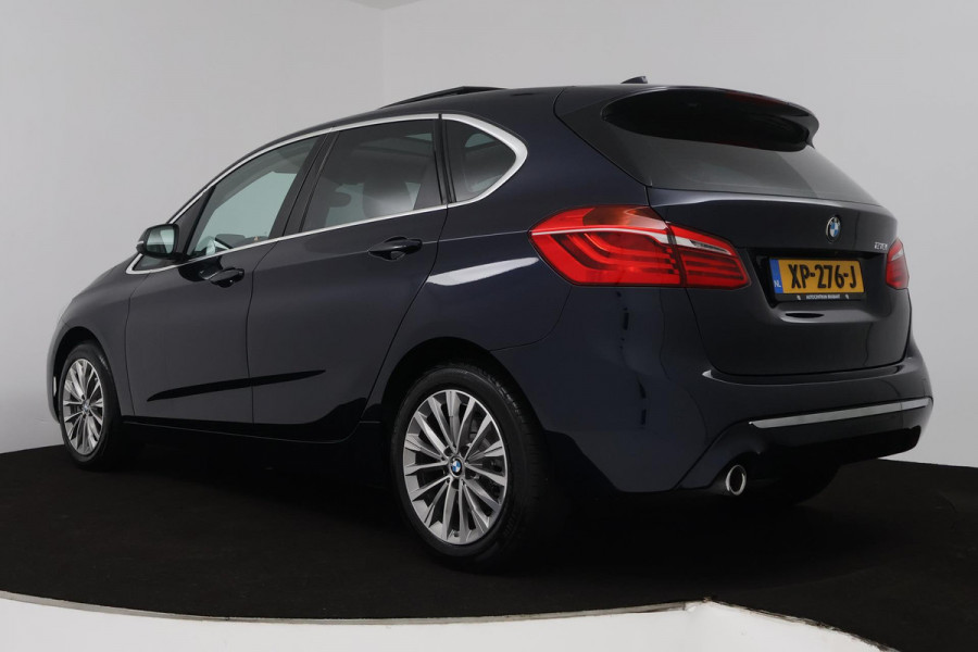 BMW 2 Serie Active Tourer 218i High Executive Edition (PANORAMADAK, ACHTERUITRIJCAMERA, STOELVERWARMING, ADAPTIVE CRUISE)