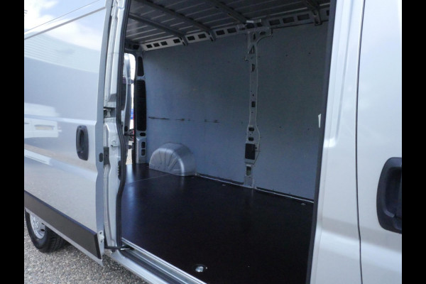 Citroën Jumper 2.2 BlueHDi 165PK, L3H2, Airco