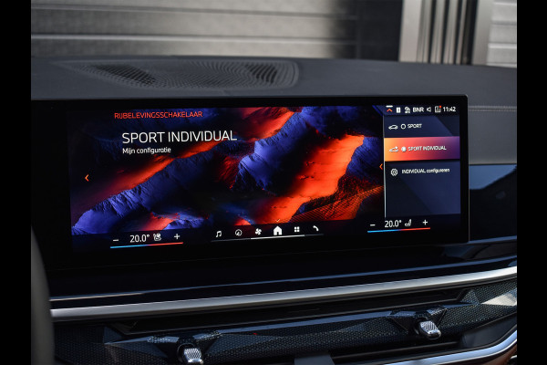 BMW X5 xDrive50e | M-SPORT | ICONIC GLOW | COMFORT ACCESS | CARBON INLEG | SOFT-CLOSE | TREKHAAK | PANORAMADAK | COMFORT SEATS | ADAPTI