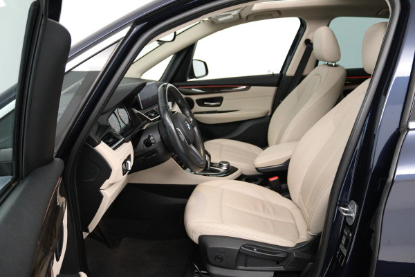BMW 2 Serie Active Tourer 218i High Executive Edition (PANORAMADAK, ACHTERUITRIJCAMERA, STOELVERWARMING, ADAPTIVE CRUISE)