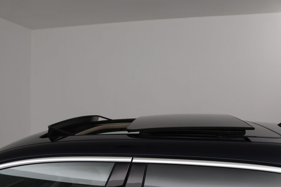 BMW 2 Serie Active Tourer 218i High Executive Edition (PANORAMADAK, ACHTERUITRIJCAMERA, STOELVERWARMING, ADAPTIVE CRUISE)