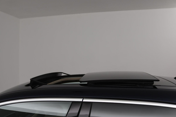 BMW 2 Serie Active Tourer 218i High Executive Edition (PANORAMADAK, ACHTERUITRIJCAMERA, STOELVERWARMING, ADAPTIVE CRUISE)
