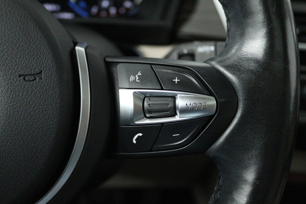 BMW 2 Serie Active Tourer 218i High Executive Edition (PANORAMADAK, ACHTERUITRIJCAMERA, STOELVERWARMING, ADAPTIVE CRUISE)