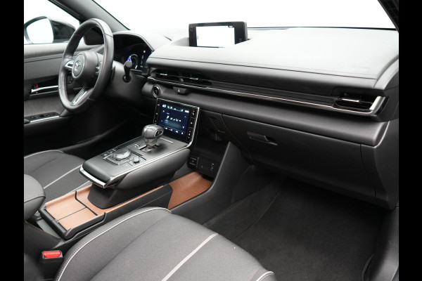 Mazda MX-30 e-SkyActiv R-EV 170 Makoto Plug In Hybrid PHEV | Schuifdak | Adaptive Cruise | 360 Camera | Head Up | BOSE Sound | Keyless | Apple Carplay | Sportstoelen Verwarmd | 18 " L.M |