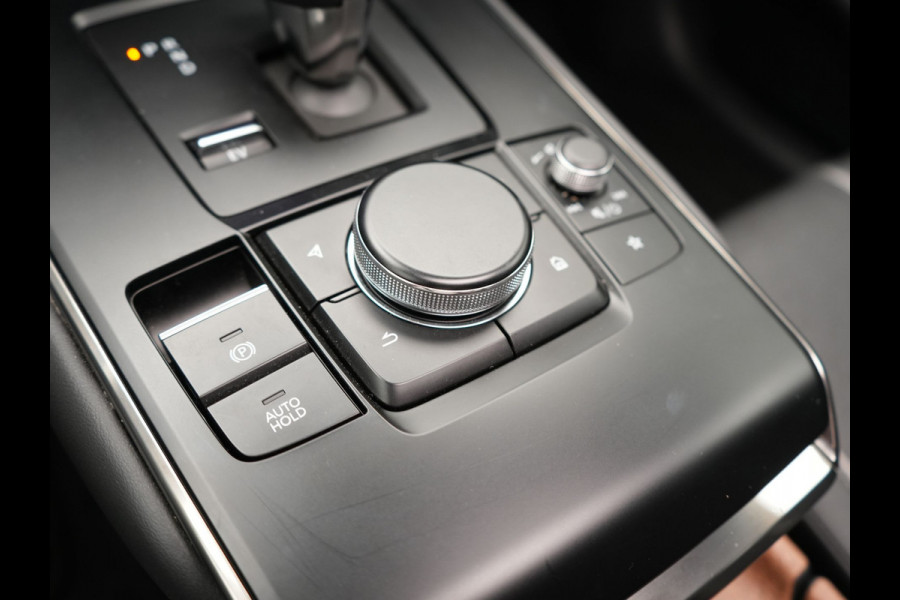 Mazda MX-30 e-SkyActiv R-EV 170 Makoto Plug In Hybrid PHEV | Schuifdak | Adaptive Cruise | 360 Camera | Head Up | BOSE Sound | Keyless | Apple Carplay | Sportstoelen Verwarmd | 18 " L.M |