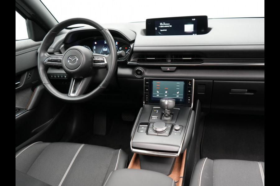 Mazda MX-30 e-SkyActiv R-EV 170 Makoto Plug In Hybrid PHEV | Schuifdak | Adaptive Cruise | 360 Camera | Head Up | BOSE Sound | Keyless | Apple Carplay | Sportstoelen Verwarmd | 18 " L.M |