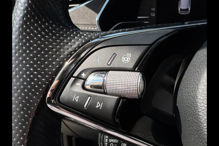 Škoda Octavia 1.4 TSI iV PHEV Business Edition Plus CAMERA / ALCANTARA / ELEKTR KLEP / NAVI / CARPLAY / STOELVERW. / MEMORY STOEL