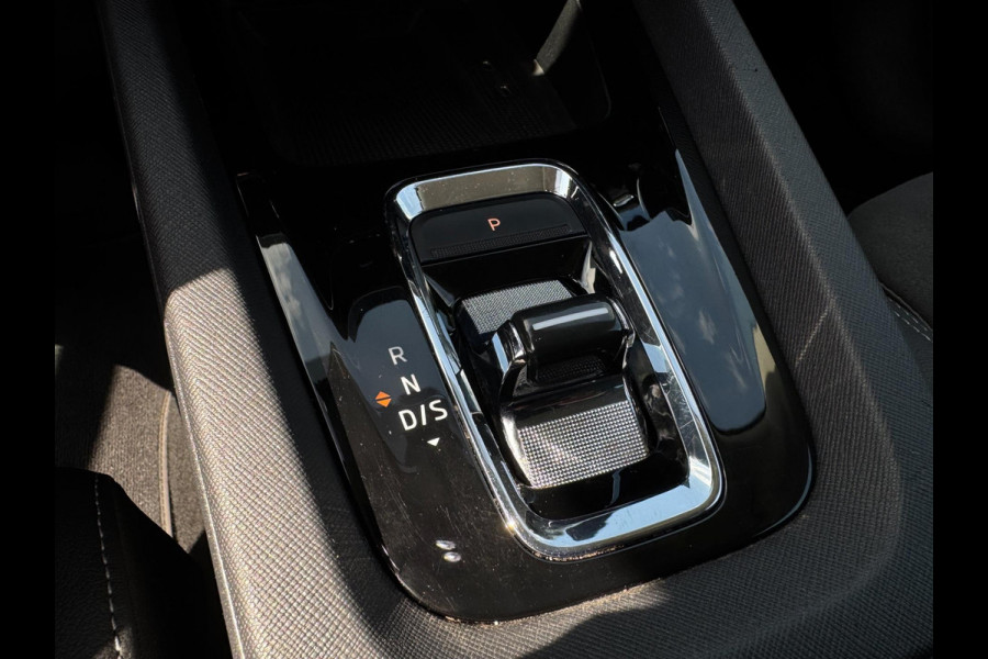 Škoda Octavia 1.4 TSI iV PHEV Business Edition Plus CAMERA / ALCANTARA / ELEKTR KLEP / NAVI / CARPLAY / STOELVERW. / MEMORY STOEL