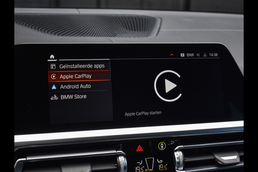 BMW 3 Serie Touring M340i xDrive BUSINESS EDITION PLUS | M-SPORT | NL-AUTO | SHADOW-LINE | PANORAMADAK | FULL-LED | M-SPORT BRAKE | SPORT DI