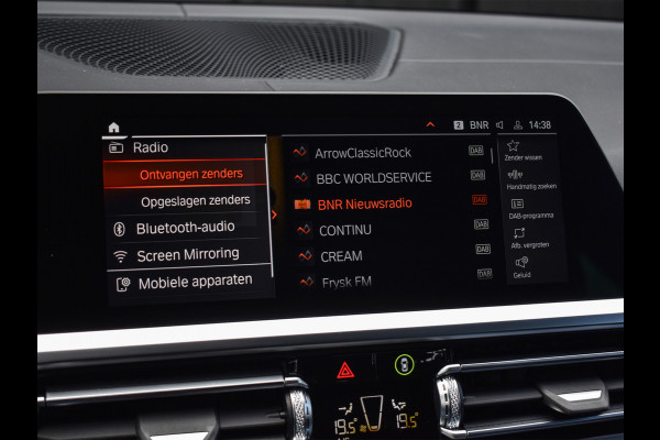 BMW 3 Serie Touring M340i xDrive BUSINESS EDITION PLUS | M-SPORT | NL-AUTO | SHADOW-LINE | PANORAMADAK | FULL-LED | M-SPORT BRAKE | SPORT DI