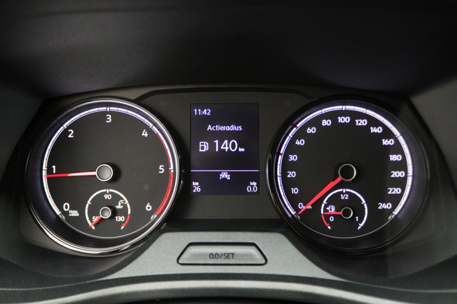 Volkswagen Transporter 2.0 TDI L1H1 Airco, ACC, LED, Camera, Apple Carplay, Bluetooth, PDC, Trekhaak, 18''