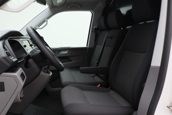 Volkswagen Transporter 2.0 TDI L1H1 Airco, ACC, LED, Camera, Apple Carplay, Bluetooth, PDC, Trekhaak, 18''