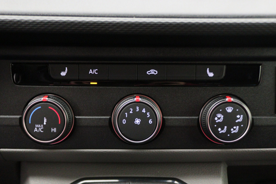 Volkswagen Transporter 2.0 TDI L1H1 Airco, ACC, LED, Camera, Apple Carplay, Bluetooth, PDC, Trekhaak, 18''