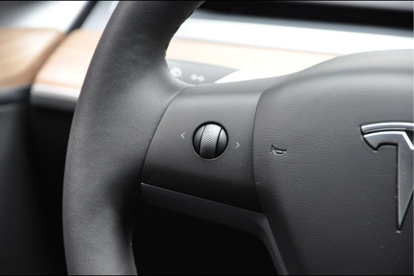 Tesla Model 3 Long Range AWD 75 kWh Autopilot ACC Lane Stuurverwarming