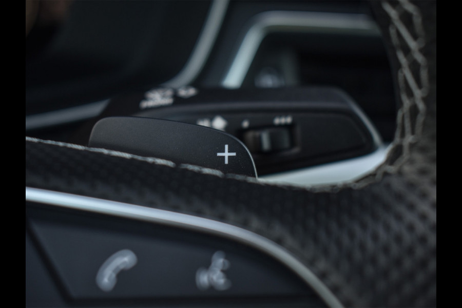Audi A5 Cabriolet 40 TFSI S EDITION | BANG&OLUFSEN | LEDEREN SPORTSTOELEN | AMBIANCE INTERIEUR | NECKHEATING | PHONE BOX |