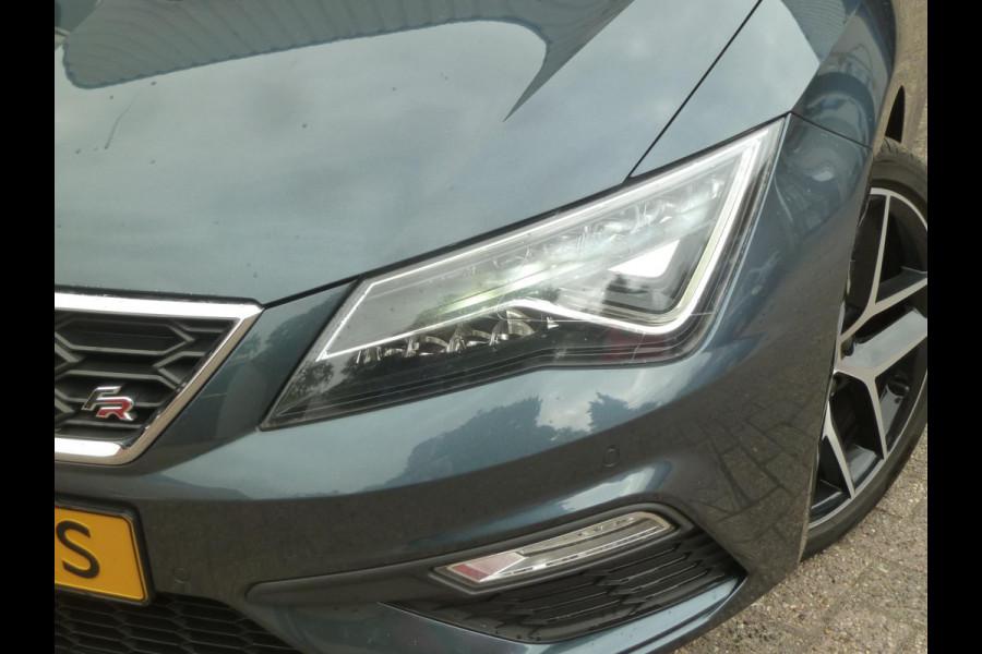 Seat Leon 1.5 TSI FR Business Intense DSG|Camera|Keyless-Entry|Virtual-Cockpit|LED|Stoelverwarming|Apple-Carplay/Android-Auto