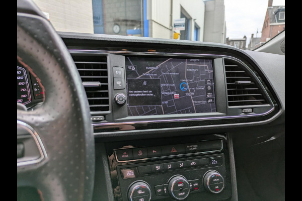 Seat Leon 1.5 TSI FR Business Intense DSG|Camera|Keyless-Entry|Virtual-Cockpit|LED|Stoelverwarming|Apple-Carplay/Android-Auto