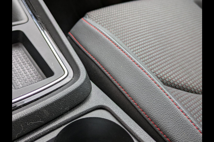 Seat Leon 1.5 TSI FR Business Intense DSG|Camera|Keyless-Entry|Virtual-Cockpit|LED|Stoelverwarming|Apple-Carplay/Android-Auto