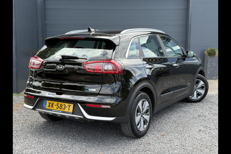Kia Niro 1.6 GDi Hybrid ExecutiveLine 2e Eigenaar,Dealer Onderhouden,Navi,Leder,Camera,Clima,Cruise,Pdc V+A,Lm velgen,Apk tot 02-2027