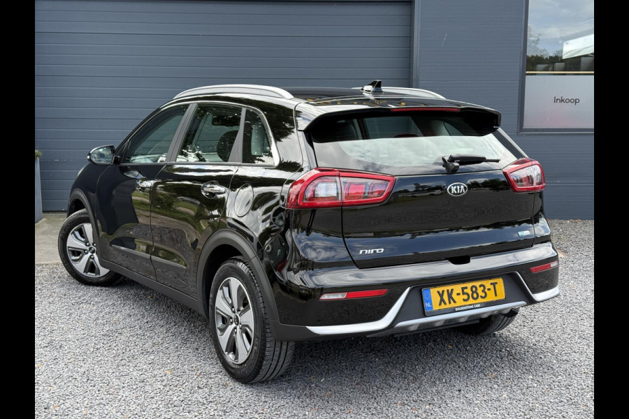 Kia Niro 1.6 GDi Hybrid ExecutiveLine 2e Eigenaar,Dealer Onderhouden,Navi,Leder,Camera,Clima,Cruise,Pdc V+A,Lm velgen,Apk tot 02-2027