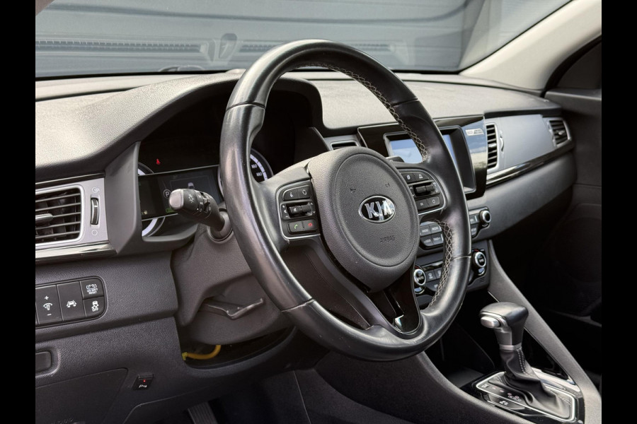 Kia Niro 1.6 GDi Hybrid ExecutiveLine 2e Eigenaar,Dealer Onderhouden,Navi,Leder,Camera,Clima,Cruise,Pdc V+A,Lm velgen,Apk tot 02-2027
