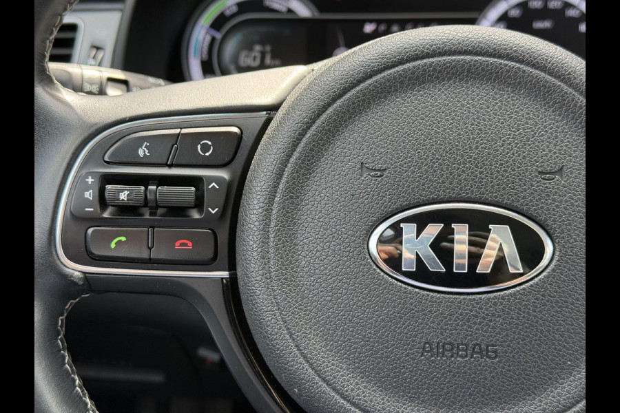 Kia Niro 1.6 GDi Hybrid ExecutiveLine 2e Eigenaar,Dealer Onderhouden,Navi,Leder,Camera,Clima,Cruise,Pdc V+A,Lm velgen,Apk tot 02-2027
