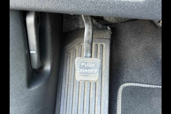 Kia Niro 1.6 GDi Hybrid ExecutiveLine 2e Eigenaar,Dealer Onderhouden,Navi,Leder,Camera,Clima,Cruise,Pdc V+A,Lm velgen,Apk tot 02-2027