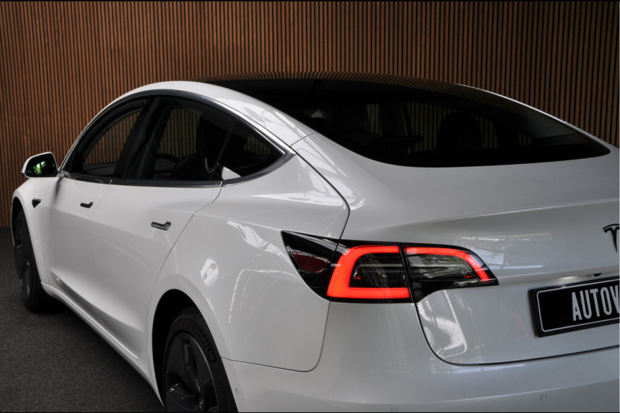 Tesla Model 3 Standard RWD Plus 60 kWh