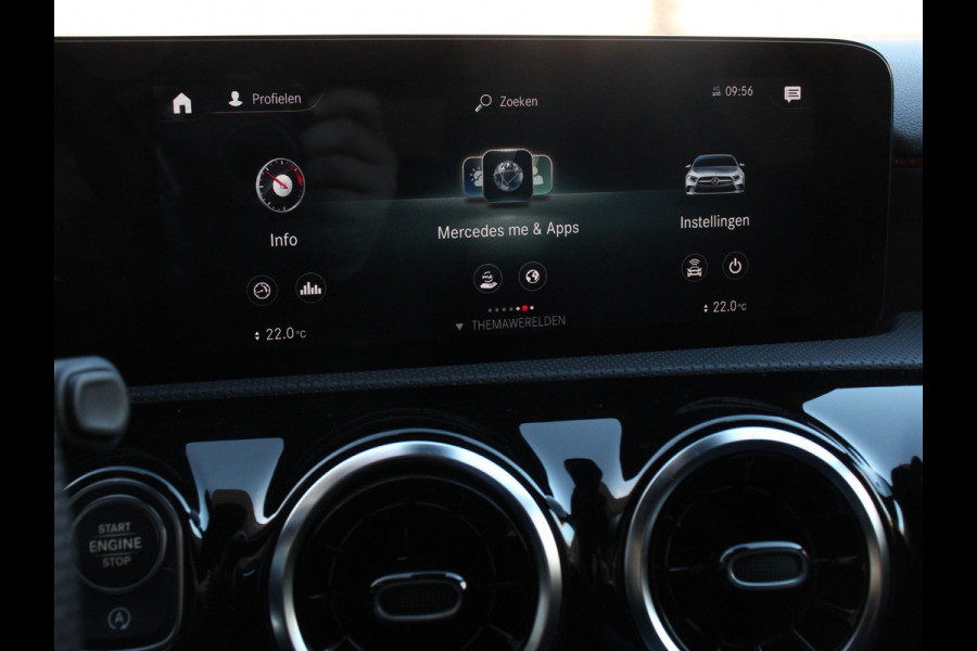 Mercedes-Benz A-Klasse 200 AMG Line | Navigatie | Climate Control | Camera | Virtual Cockpit | Led | Stoelverwarming