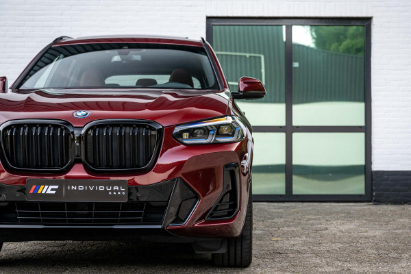 BMW X3 xDrive30e M-Sport INDIVIDUAL Carbon Tartufo Pano
