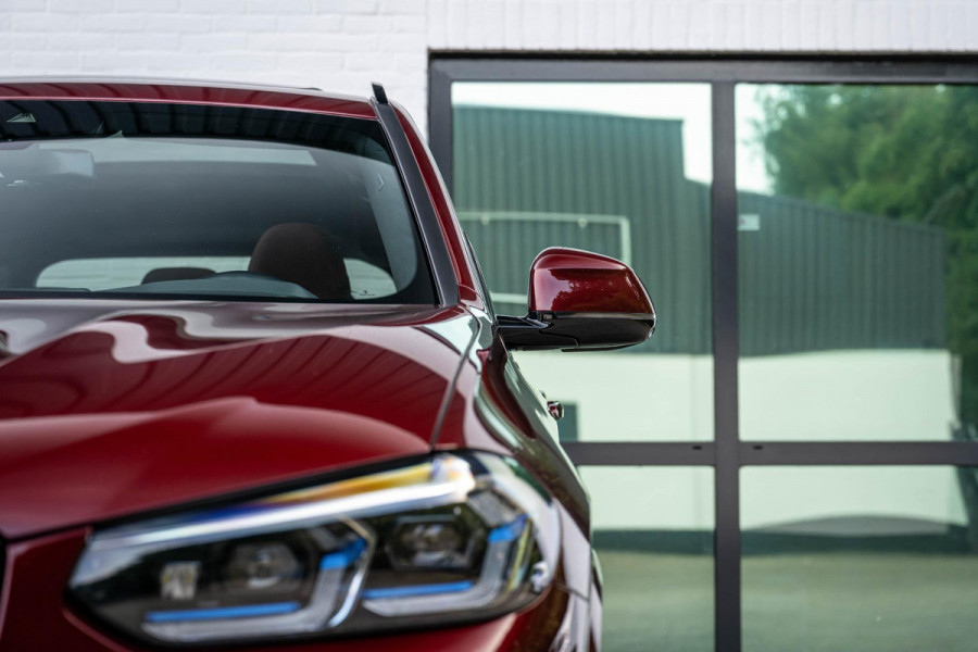 BMW X3 xDrive30e M-Sport INDIVIDUAL Carbon Tartufo Pano