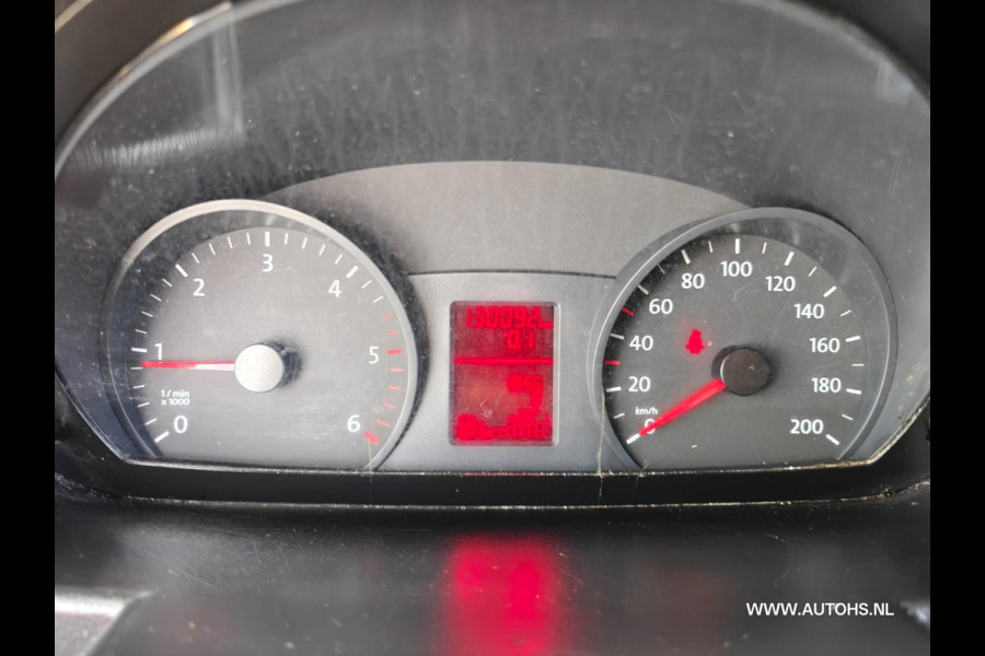 Volkswagen Crafter 35 2.0 TDI L2H2, Euro 6 140PK , Apk Aug. 2026 , Airco , cruise , camera, Post NL Uitvoering , Nette bus.
