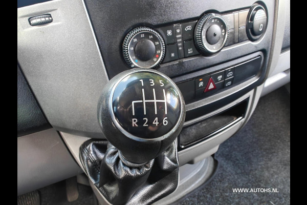 Volkswagen Crafter 35 2.0 TDI L2H2, Euro 6 140PK , Apk Aug. 2026 , Airco , cruise , camera, Post NL Uitvoering , Nette bus.