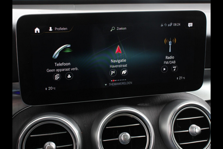 Mercedes-Benz GLC 300e 4MATIC AMG Line PHEV Mercedes-Benz GLC-klasse 300e 4MATIC AMG Line | Panoramadak | 360* Camera | Ambiente Verlichting | 19 Inch Lichtmetalen Velgen |