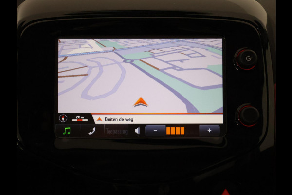 Toyota Aygo 1.0 VVT-i X-Joy | Navigatie | Climate Control | Camera | Lichtmetalen velgen |