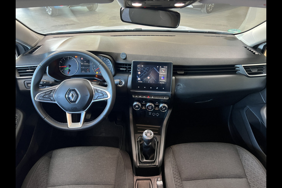 Renault Clio 1.0 TCe 90 Techno | Navi | Carplay | 17" | Camera | PDC V+A | Stoelverwarming | Keurig nette auto!