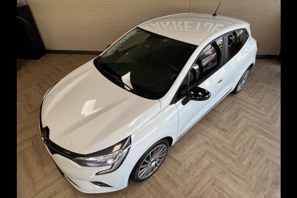 Renault Clio 1.0 TCe 90 Techno | Navi | Carplay | 17" | Camera | PDC V+A | Stoelverwarming | Keurig nette auto!