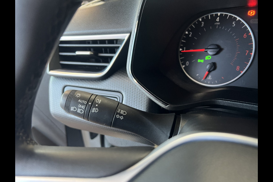 Renault Clio 1.0 TCe 90 Techno | Navi | Carplay | 17" | Camera | PDC V+A | Stoelverwarming | Keurig nette auto!