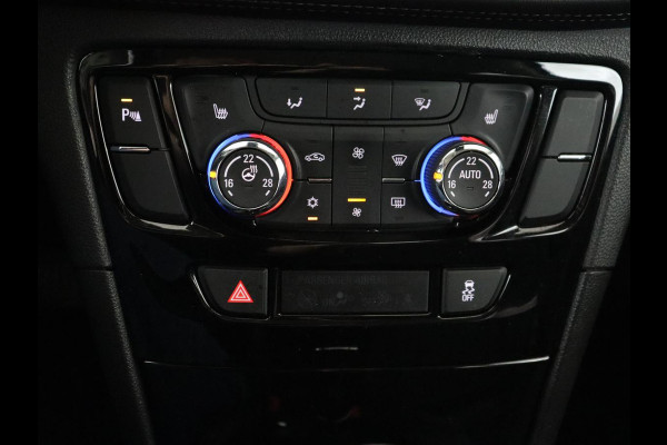 Opel Mokka X 1.6 CDTI Innovation | Automaat | Stoel & stuurverwarming | Trekhaak | Half leder | Full LED | Parkeerhulp | Navigatie | Climate control | Cruise control