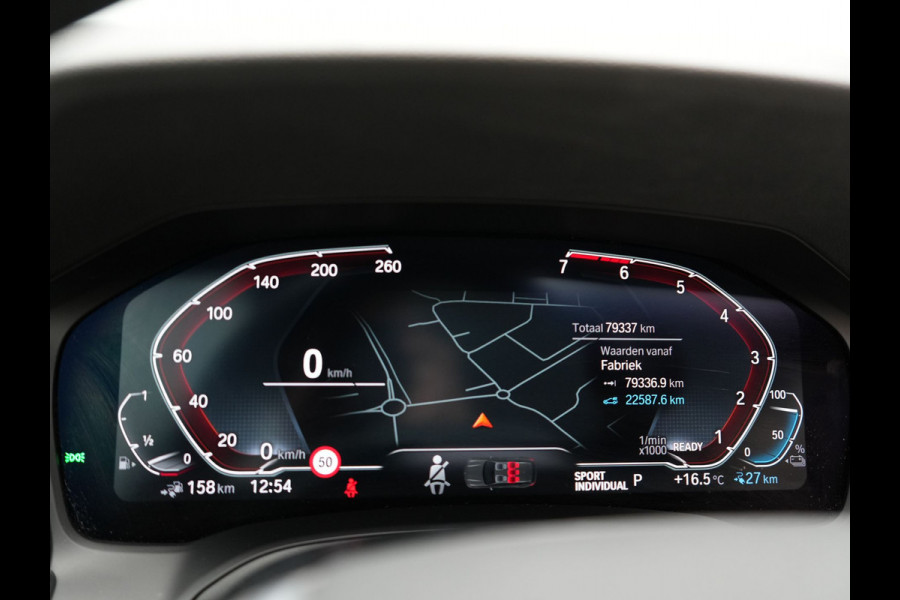 BMW 3 Serie Touring 330e Plug in Hybrid 293pk Dealer O.H | PHEV | Trekhaak Afneembaar | Panodak | Camera | 19" L.M |  Apple Carplay | LED | Leder | DAB |
