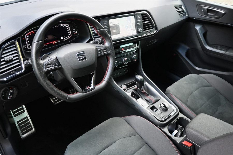 Seat Ateca 1.5 TSI FR 4Drive Virtual Trekhaak BEATS Carplay CAM '19