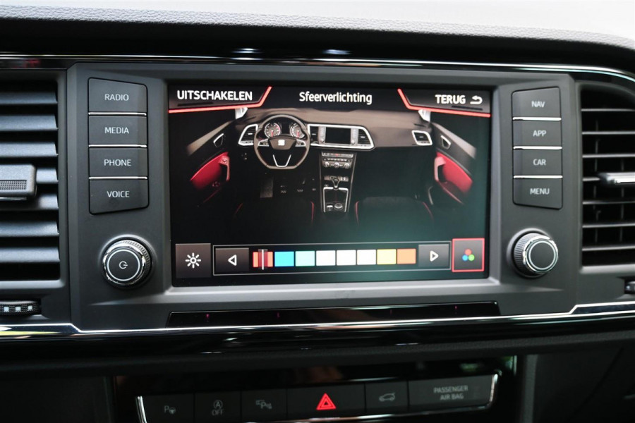 Seat Ateca 1.5 TSI FR 4Drive Virtual Trekhaak BEATS Carplay CAM '19
