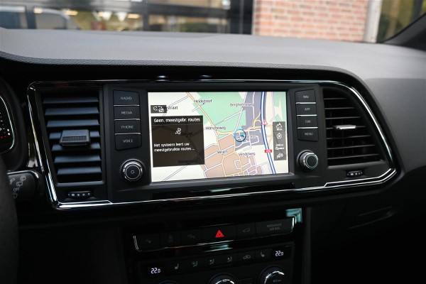 Seat Ateca 1.5 TSI FR 4Drive Virtual Trekhaak BEATS Carplay CAM '19
