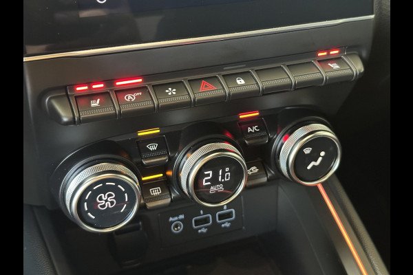 Renault Clio 1.3 TCe 130pk Edition One | Groot navi | Bose | 17" | Camera | CarPlay | Led | Dealer onderhouden!