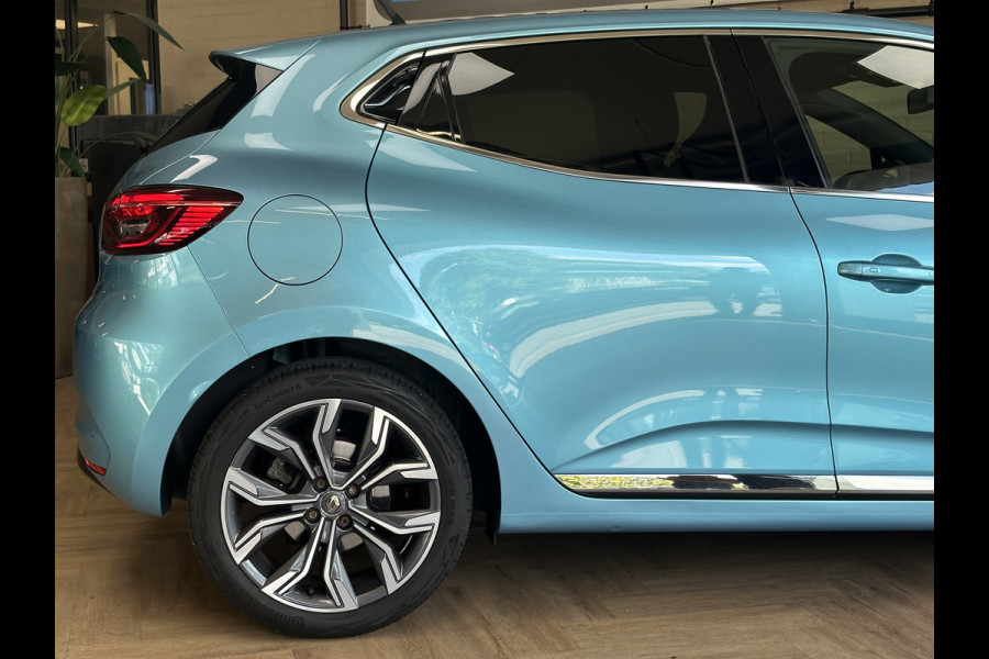 Renault Clio 1.3 TCe 130pk Edition One | Groot navi | Bose | 17" | Camera | CarPlay | Led | Dealer onderhouden!