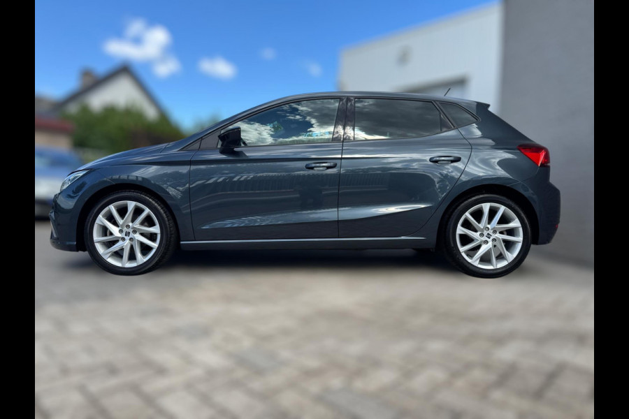 Seat Ibiza 1.0 EcoTSI FR Business Intense AUTOMAAT / 81 KW / 110 PK / PDC / CARPLAY / NAVI / CRUISE / LED / ZWARTE HEMEL / ECC