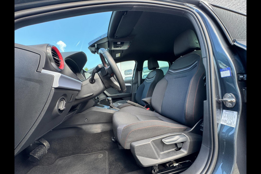 Seat Ibiza 1.0 EcoTSI FR Business Intense AUTOMAAT / 81 KW / 110 PK / PDC / CARPLAY / NAVI / CRUISE / LED / ZWARTE HEMEL / ECC
